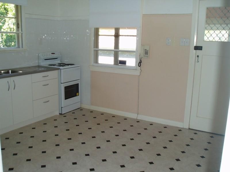 84 Prospect Street, Wynnum QLD 4178