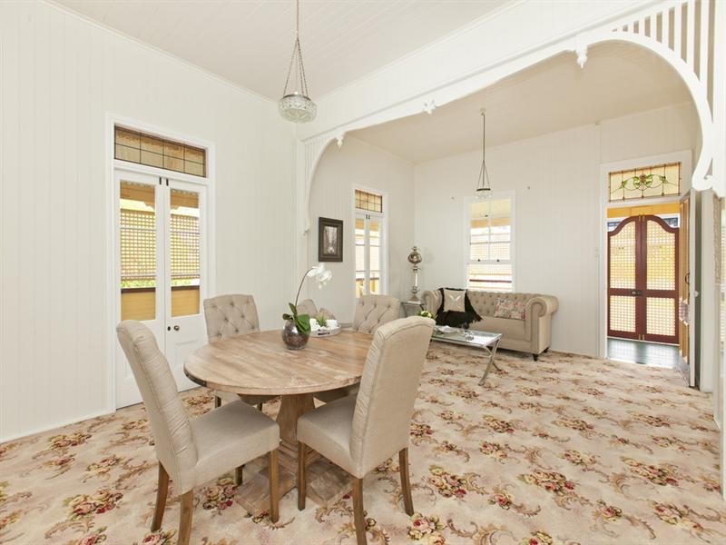 1 Akonna Street, Wynnum QLD 4178