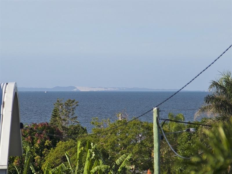 1 Akonna Street, Wynnum QLD 4178