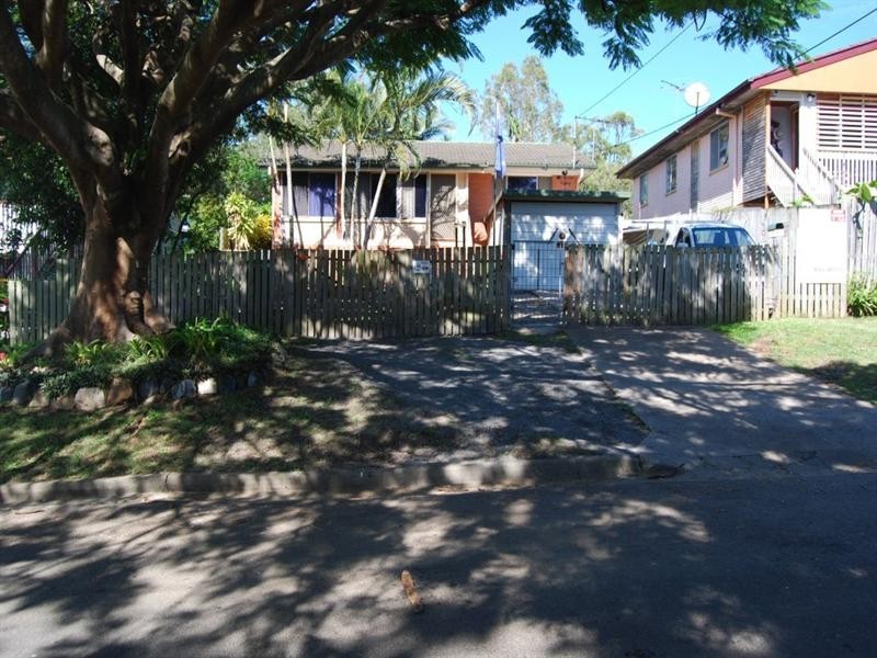 41 Bernays Road, Wynnum West QLD 4178