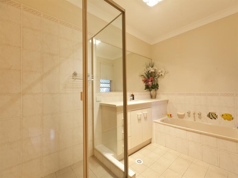 24 Amberjack Street, Manly West QLD 4179