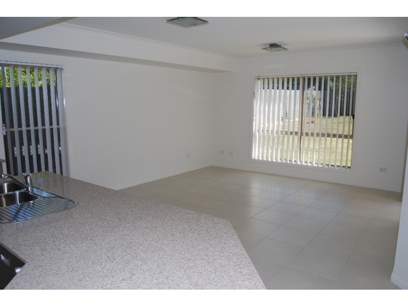 58 Yarra Road, Wakerley QLD 4154