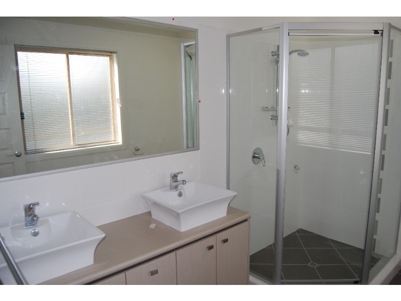 58 Yarra Road, Wakerley QLD 4154