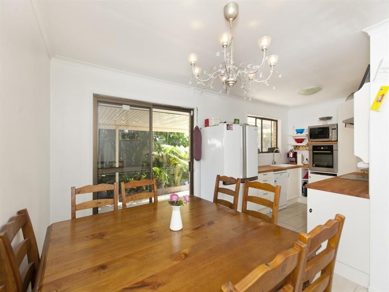 9 Timbertop Avenue, Browns Plains QLD 4118