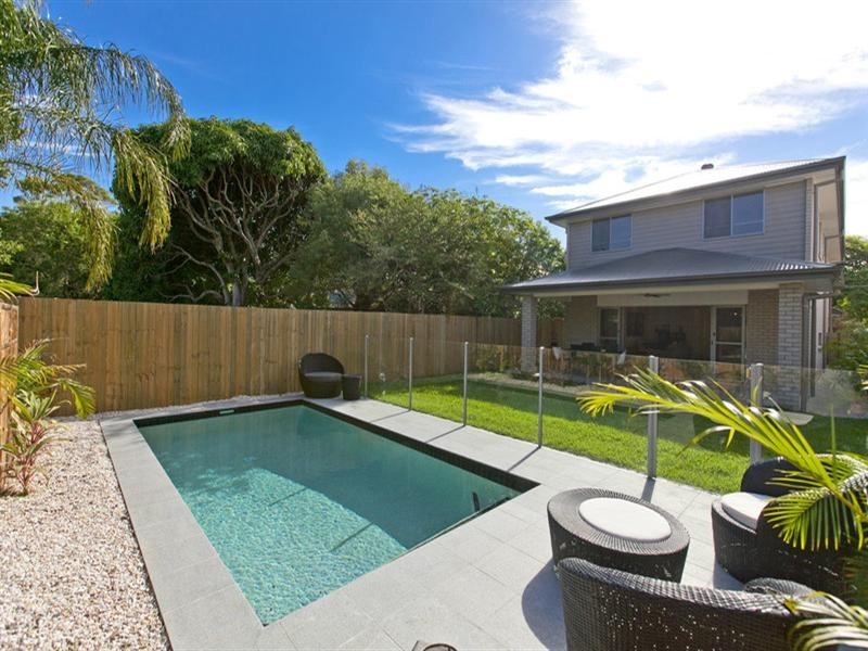 34 Bride Street, Wynnum QLD 4178