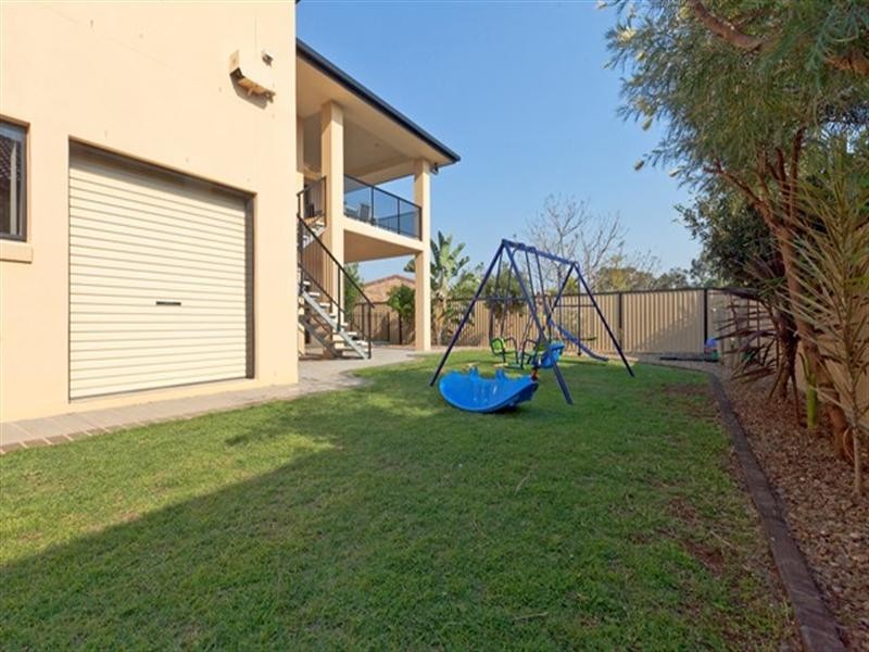 7 Summit Place, Wynnum West QLD 4178