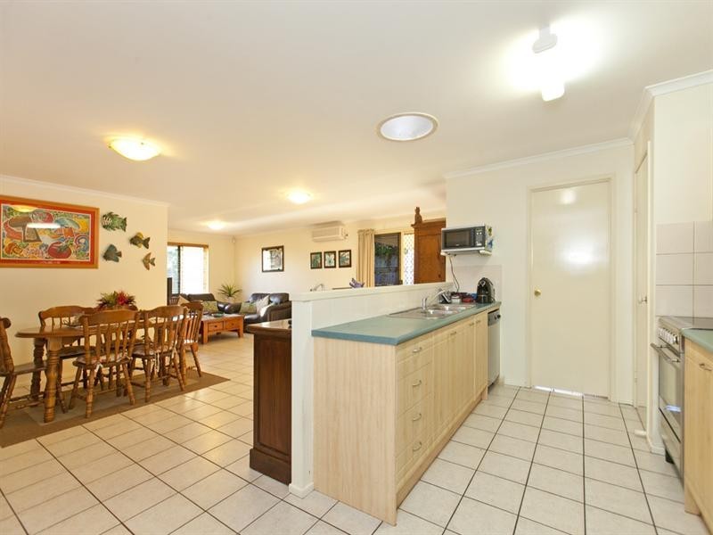 3 Diana Place, Manly West QLD 4179
