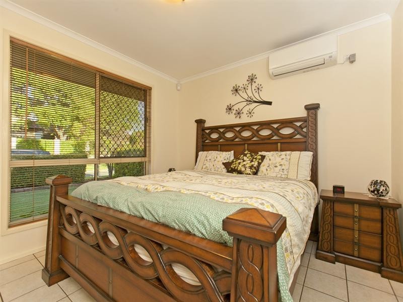 3 Diana Place, Manly West QLD 4179