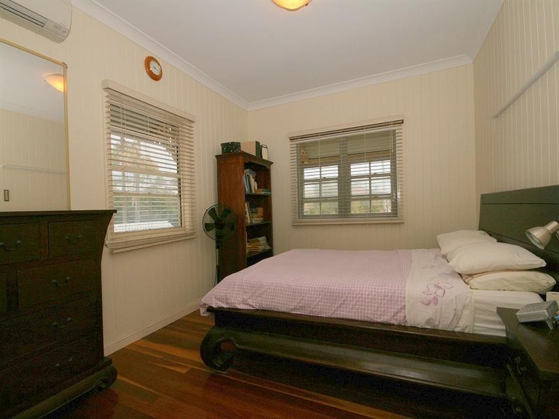 22 Edith Street, Wynnum QLD 4178