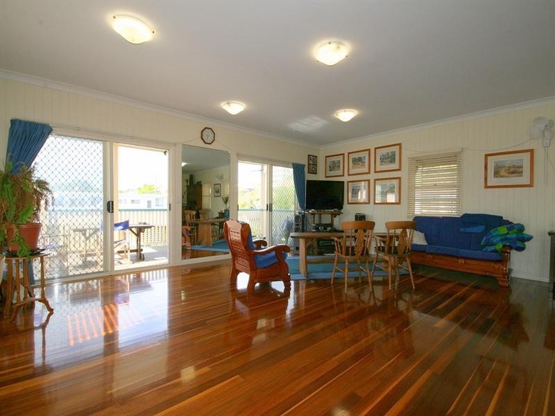 22 Edith Street, Wynnum QLD 4178