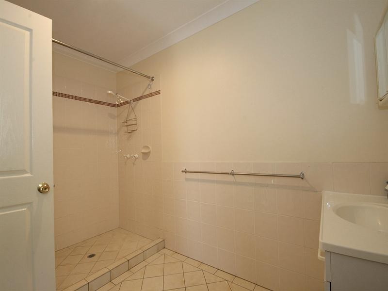 22 Edith Street, Wynnum QLD 4178