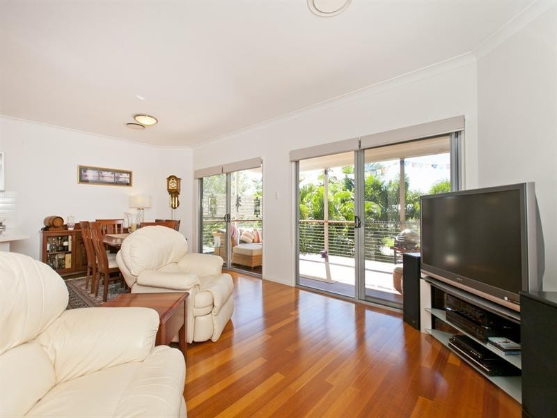 39 Outram Street, Lota QLD 4179