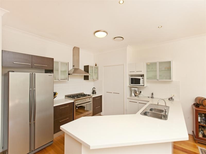 39 Outram Street, Lota QLD 4179