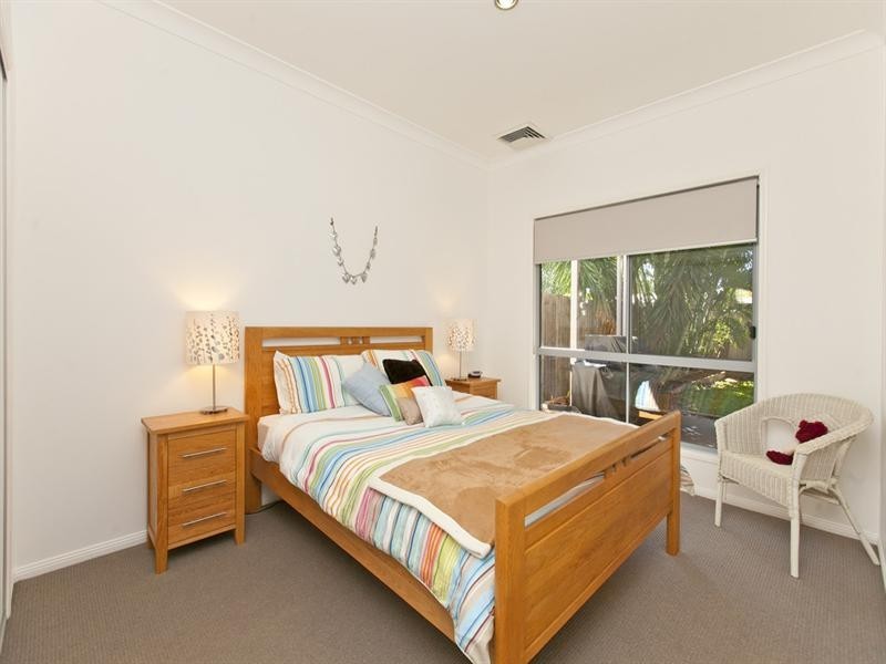 39 Outram Street, Lota QLD 4179