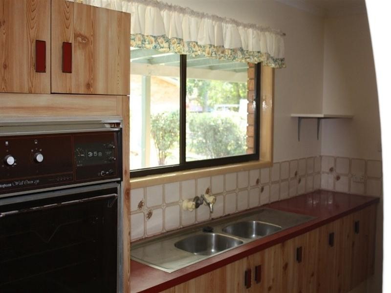 353 Manly Road, Manly West QLD 4179