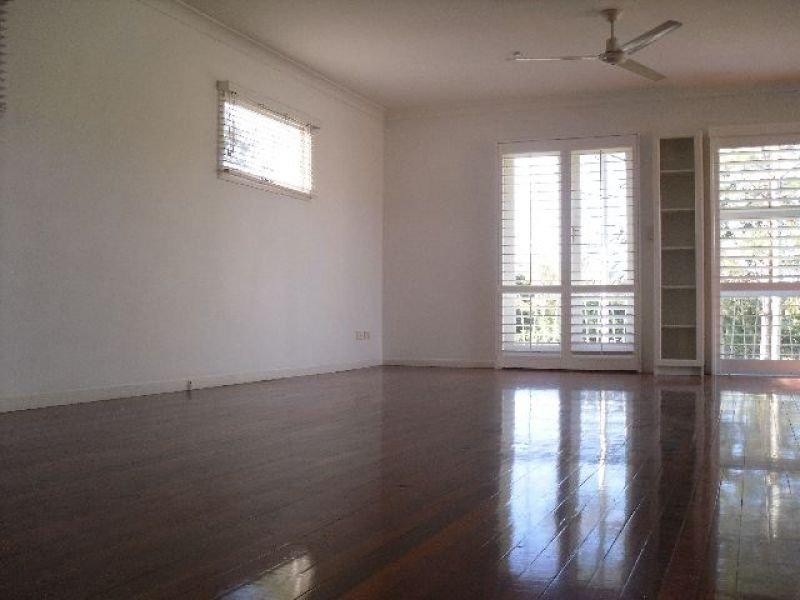 88 Chandos Street, Wynnum West QLD 4178