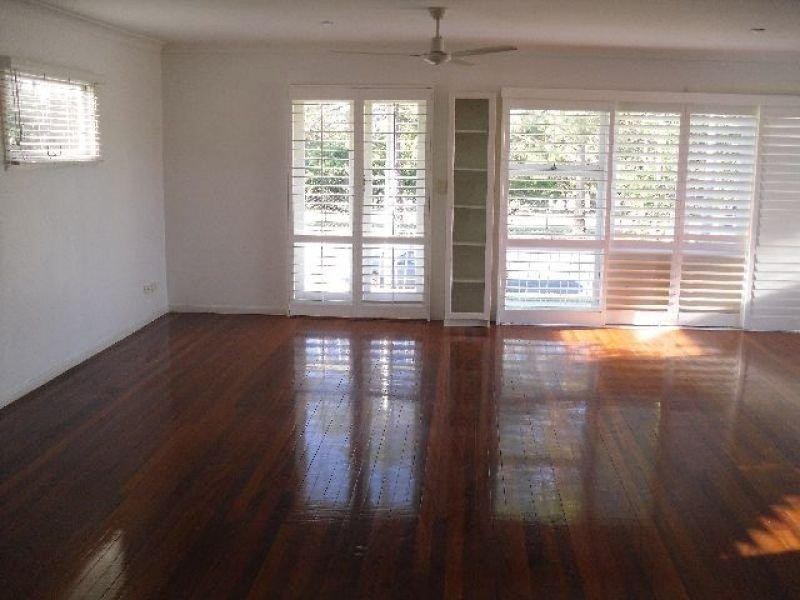 88 Chandos Street, Wynnum West QLD 4178