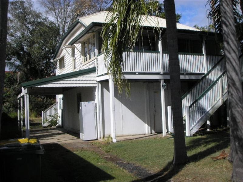 14 Charlotte Street, Wynnum QLD 4178