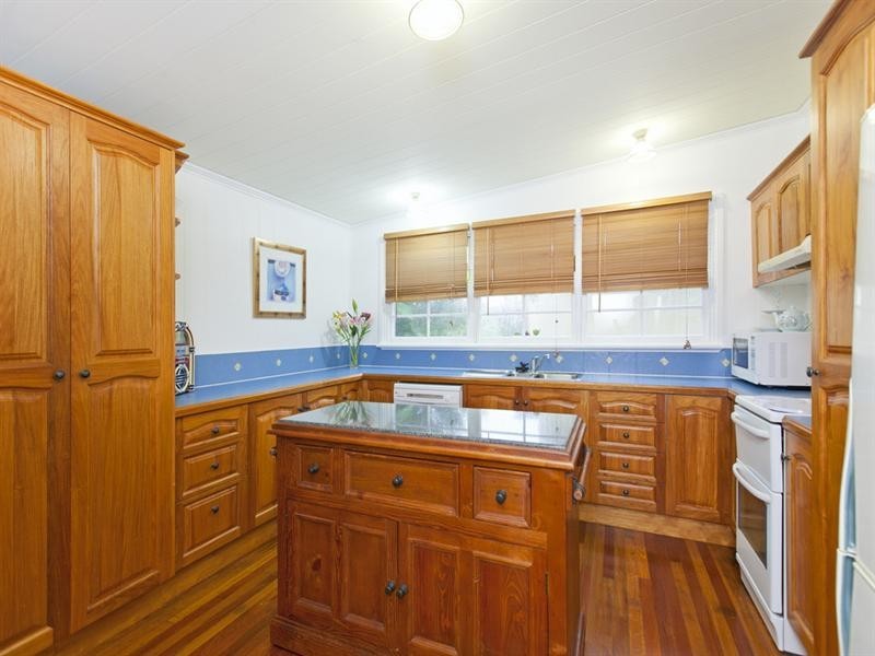 93 Pine Street, Wynnum QLD 4178