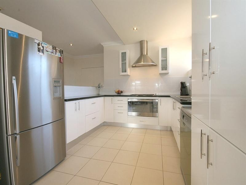 35 Bonniebrae Street, Wynnum West QLD 4178