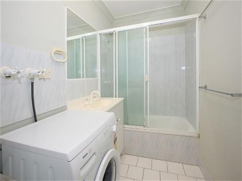 8/86 Richmond Road, Morningside QLD 4170