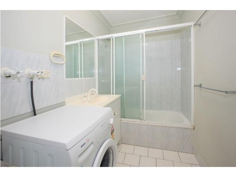 8/86 Richmond Road, Morningside QLD 4170