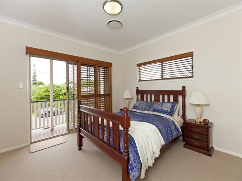 29 Davidson Street, Wynnum QLD 4178
