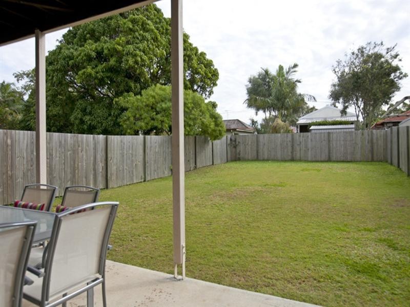29 Davidson Street, Wynnum QLD 4178