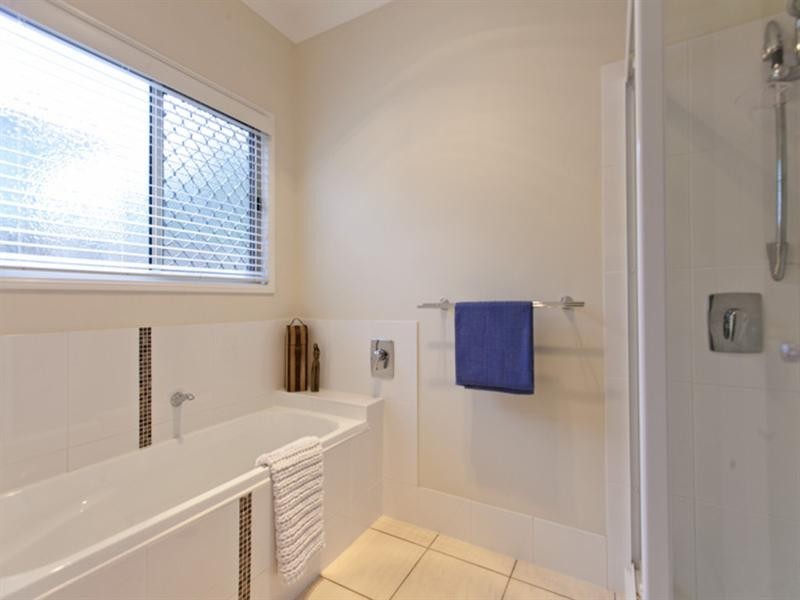 29 Davidson Street, Wynnum QLD 4178