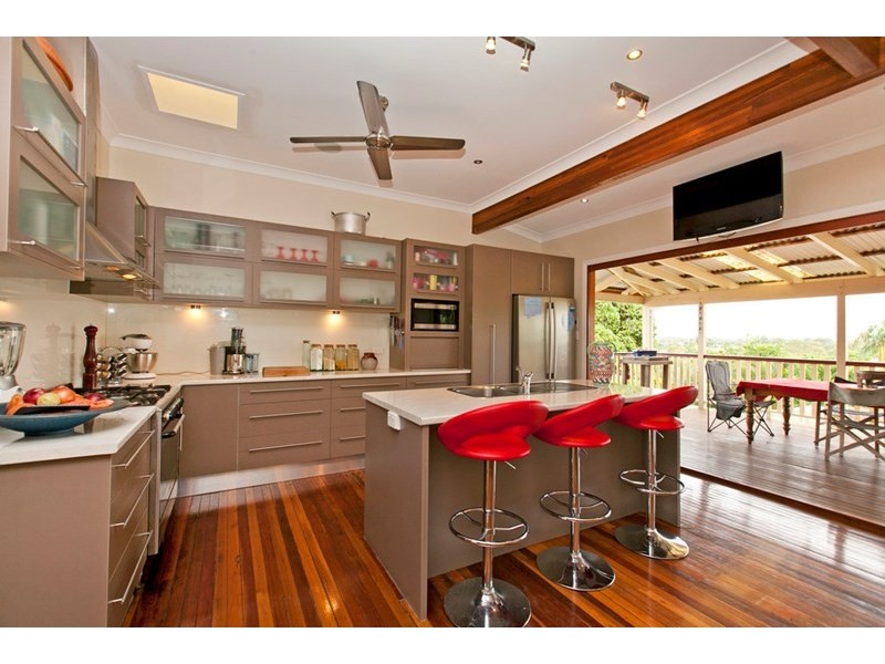 26 Jared Place, Wynnum West QLD 4178