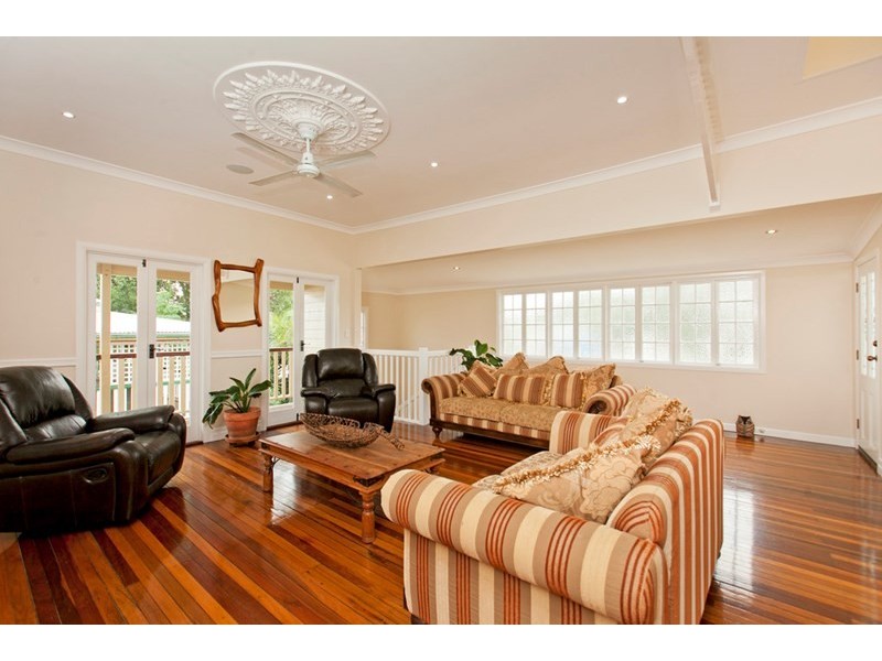 26 Jared Place, Wynnum West QLD 4178