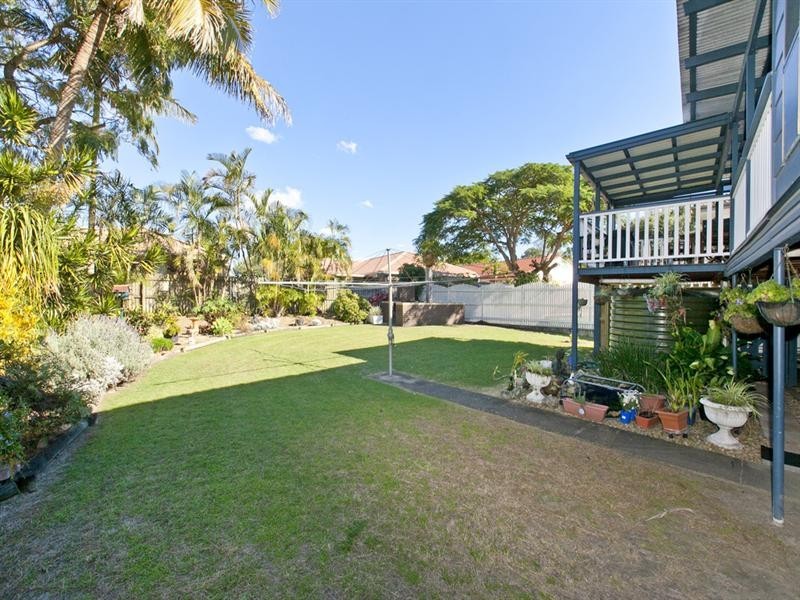 10 Sorrento Street, Wynnum West QLD 4178