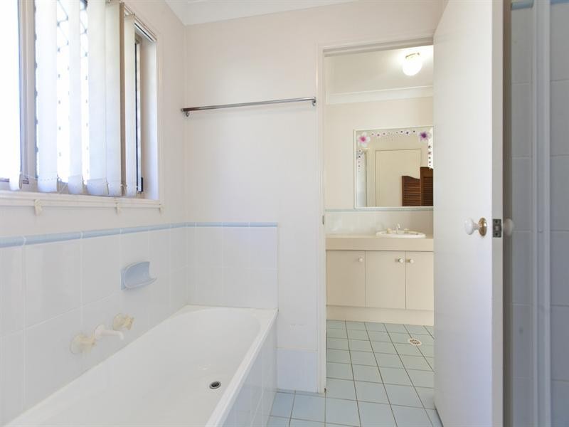 2113 Wynnum Road, Wynnum West QLD 4178