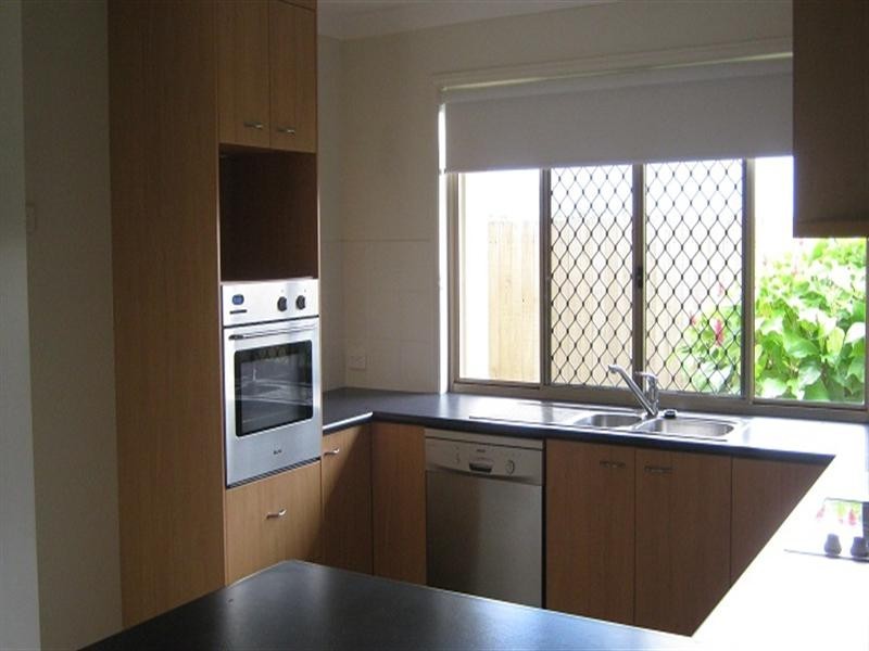 87 Gordon Crescent, Wakerley QLD 4154