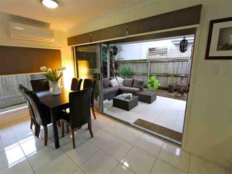 57 Mackenzie Street, Manly West QLD 4179