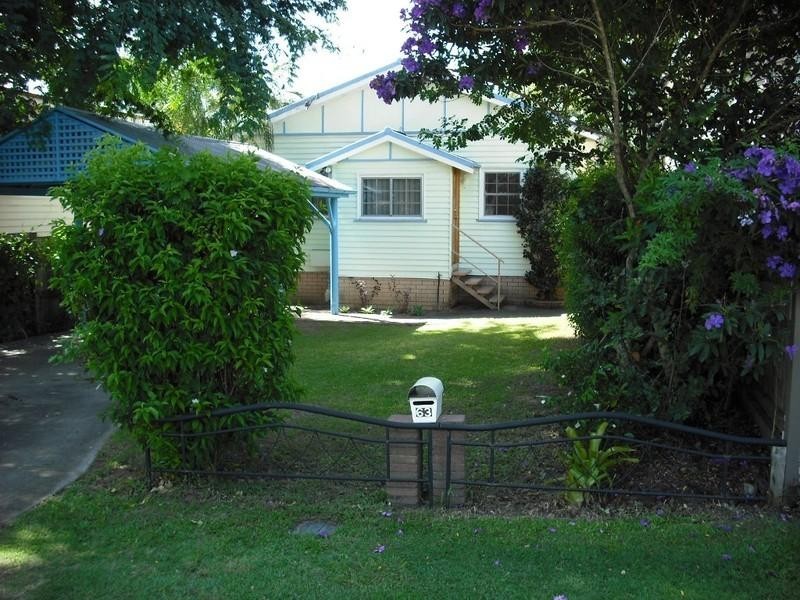 63 Blackwood Road, Manly West QLD 4179