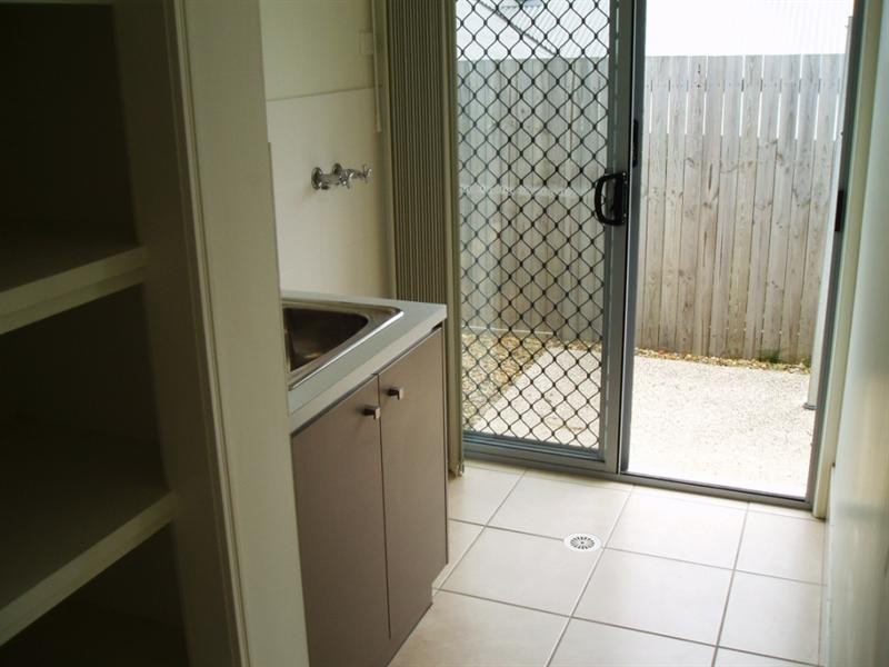 1 Dundee Crescent, Wakerley QLD 4154