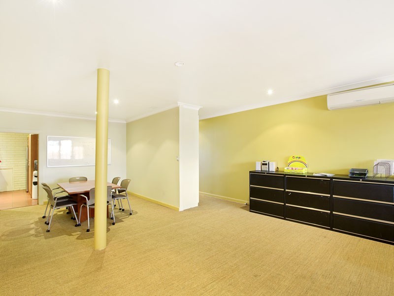 4 Luff Street, Botany NSW 2019