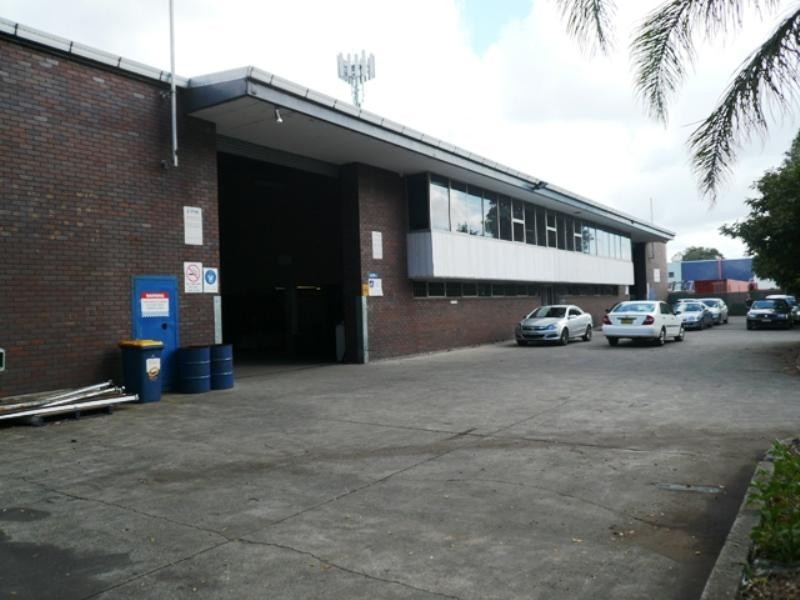 5 Coggins Place, Mascot NSW 2020