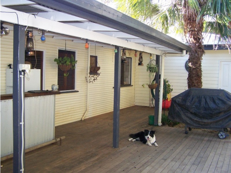 39 Hughes Street, Yeppoon QLD 4703