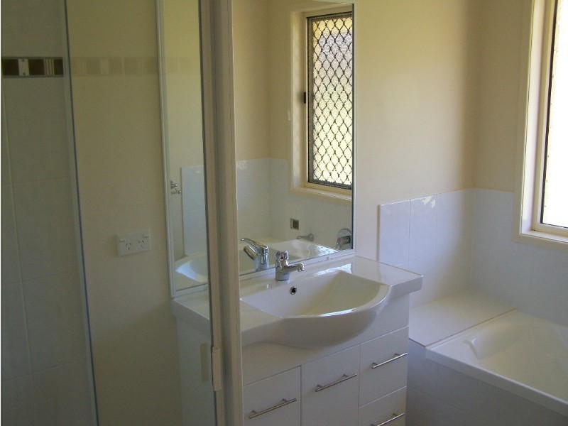 10 Downsfield Place, Yeppoon QLD 4703