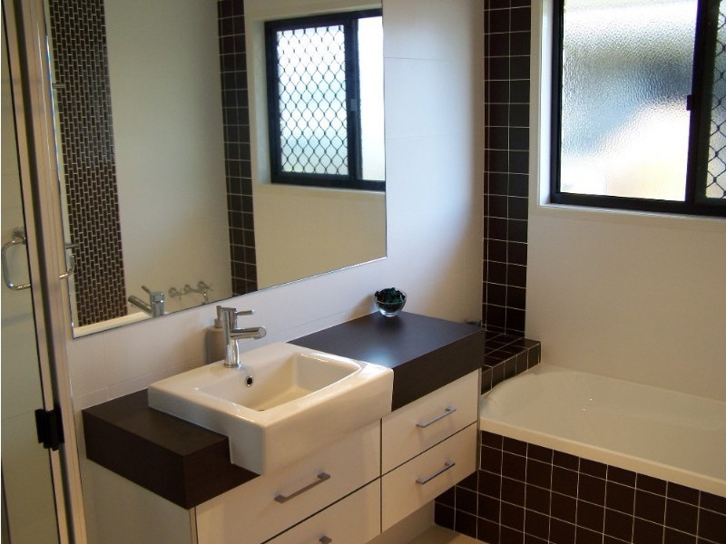 4 Vaglass Street, Yeppoon QLD 4703