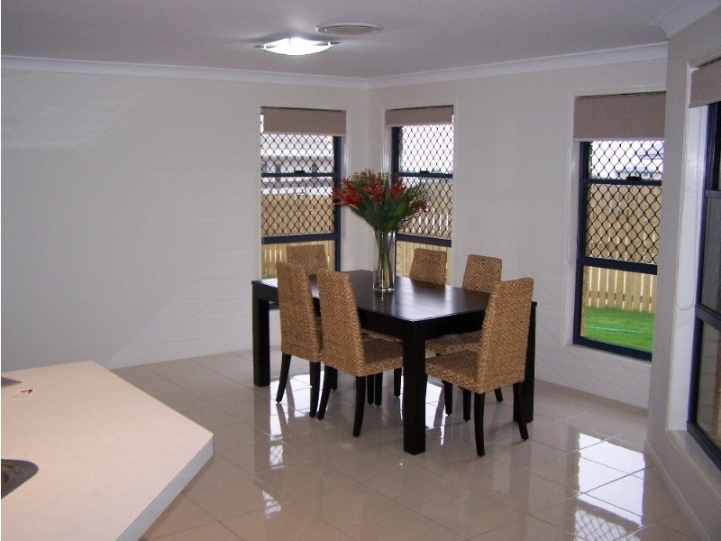 18 Priors Pocket Road, Pacific Heights QLD 4703