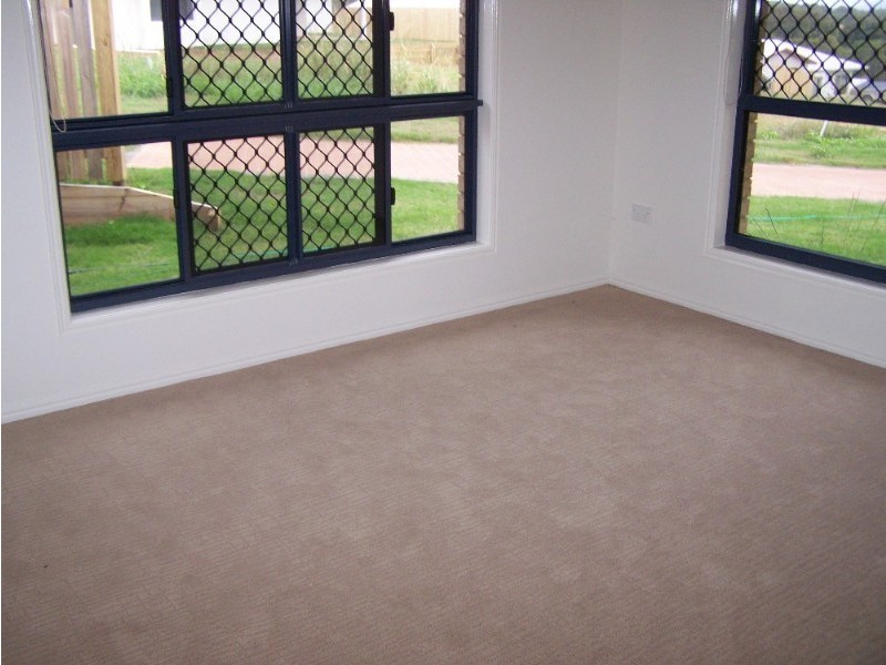 18 Priors Pocket Road, Pacific Heights QLD 4703