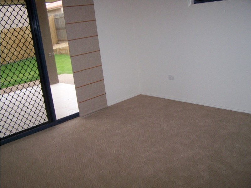 18 Priors Pocket Road, Pacific Heights QLD 4703