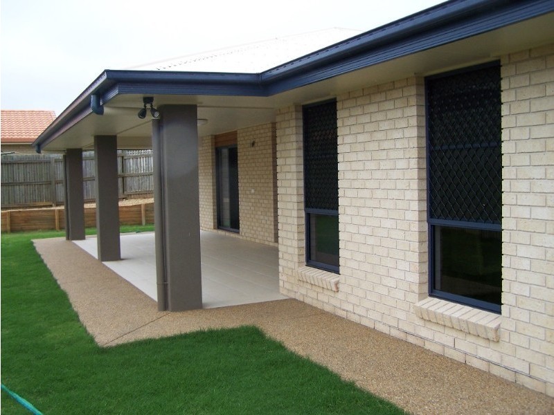 18 Priors Pocket Road, Pacific Heights QLD 4703