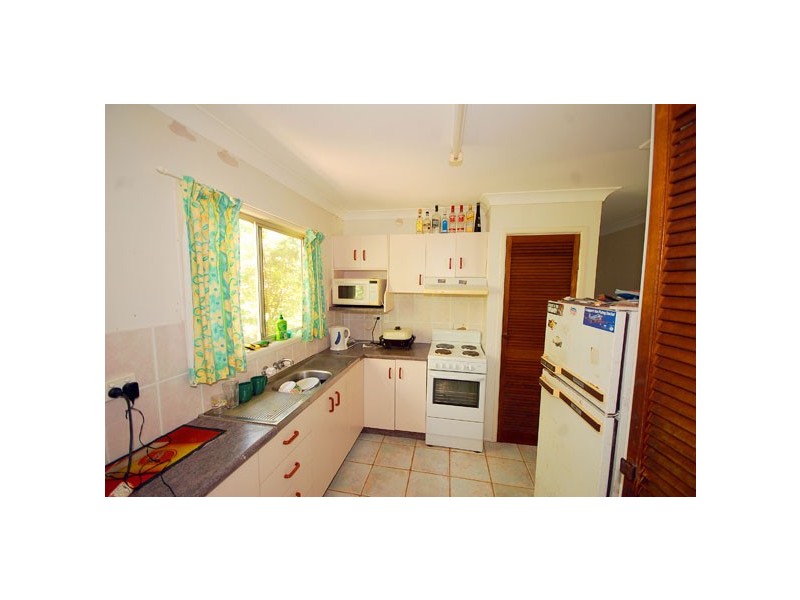 54 Matthew Flinders Drive, Yeppoon QLD 4703