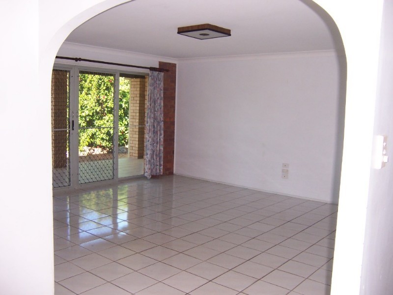 2 Evelyn Street, Yeppoon QLD 4703