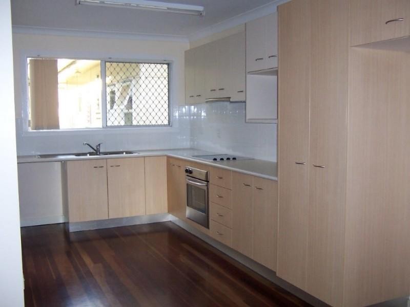 13 Raymond Terrace, Yeppoon QLD 4703