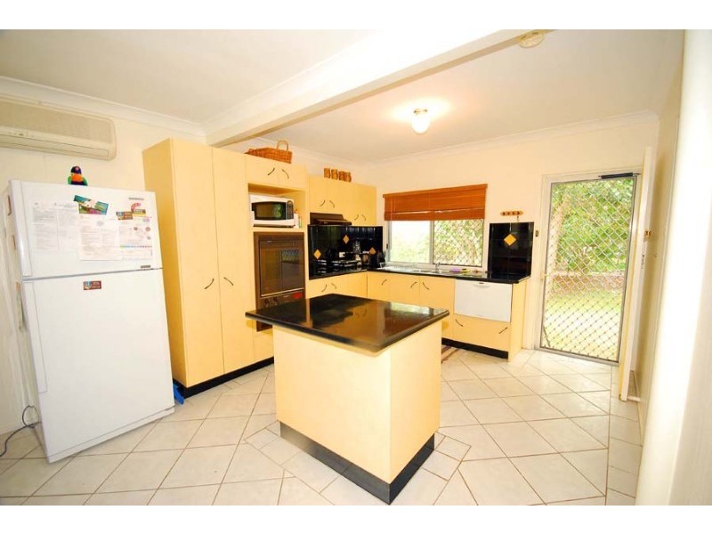 33 Pandanus Street, Yeppoon QLD 4703